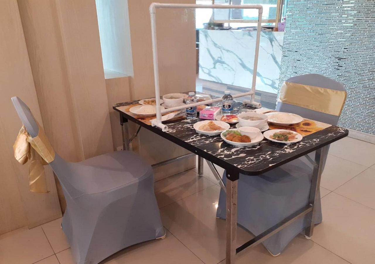 Grand Inter Hotel Samut Sakhon Buitenkant foto