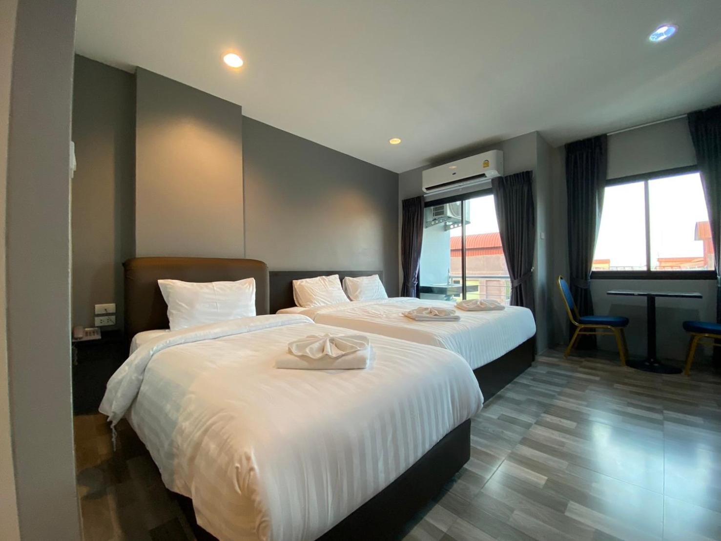 Grand Inter Hotel Samut Sakhon Kamer foto