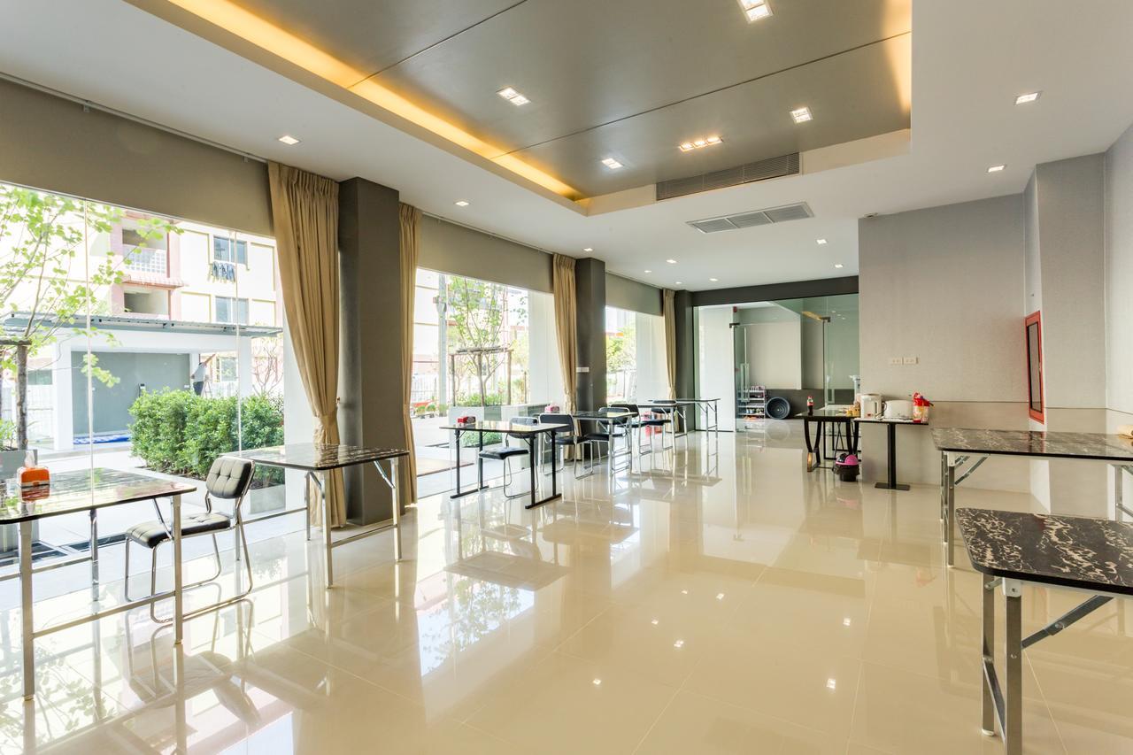 Grand Inter Hotel Samut Sakhon Buitenkant foto