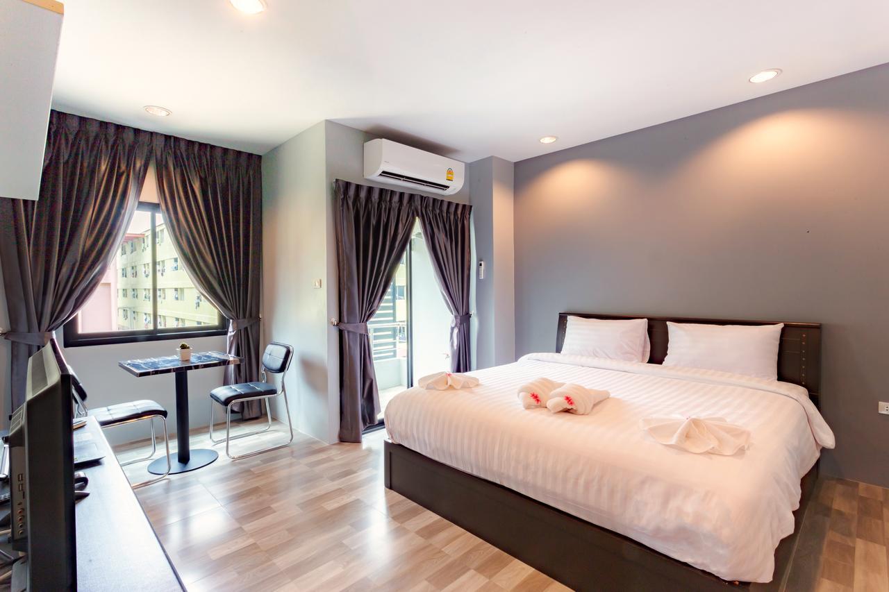 Grand Inter Hotel Samut Sakhon Buitenkant foto